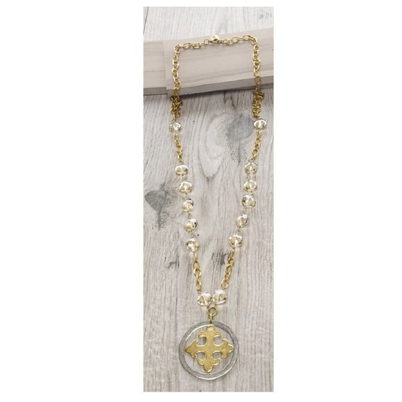 Brasilia Necklace - Maltese cross and circle pendant - Picture 3 of 3